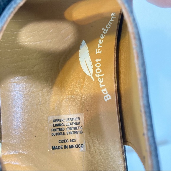 Drew Barefoot Freedom Bonita Navy Leather Sz 6 Womens Sandals Adj. Straps - Picture 8 of 9